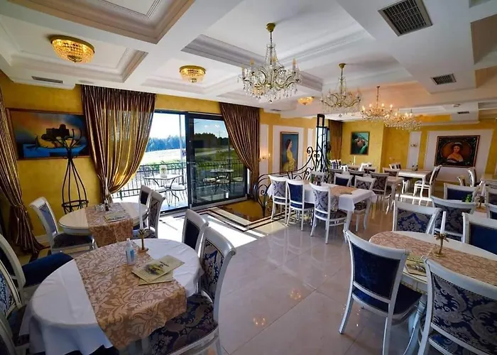 아파트 Adonis 205 *