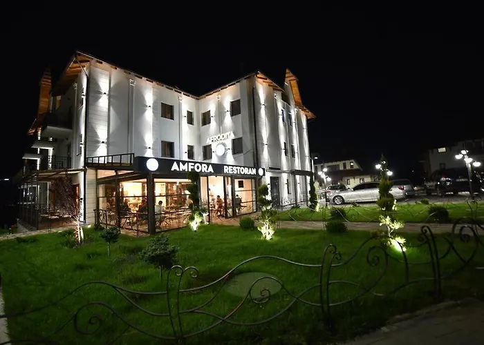 Apartament Adonis 205 *