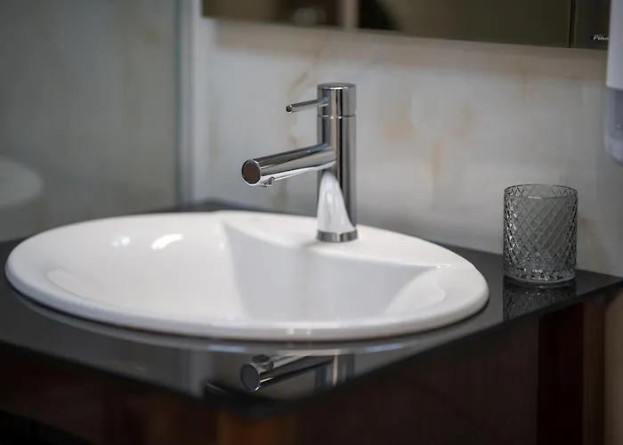 Adonis 205 Apartament *