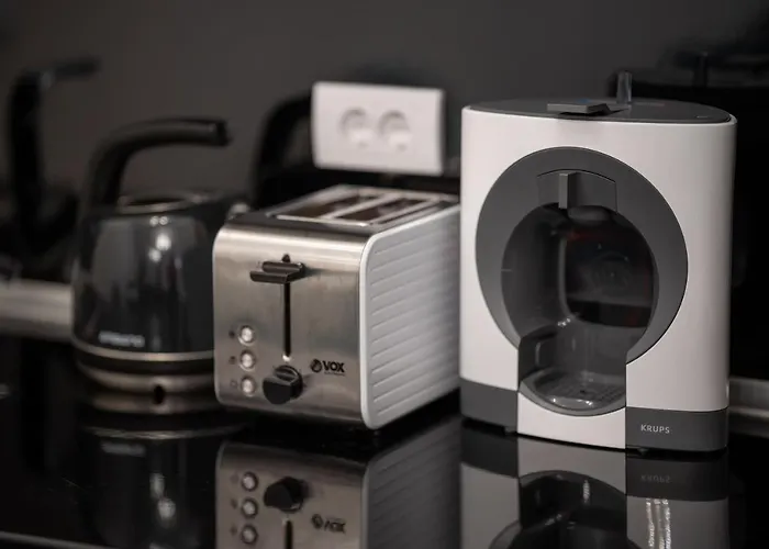 Adonis 205 아파트 *